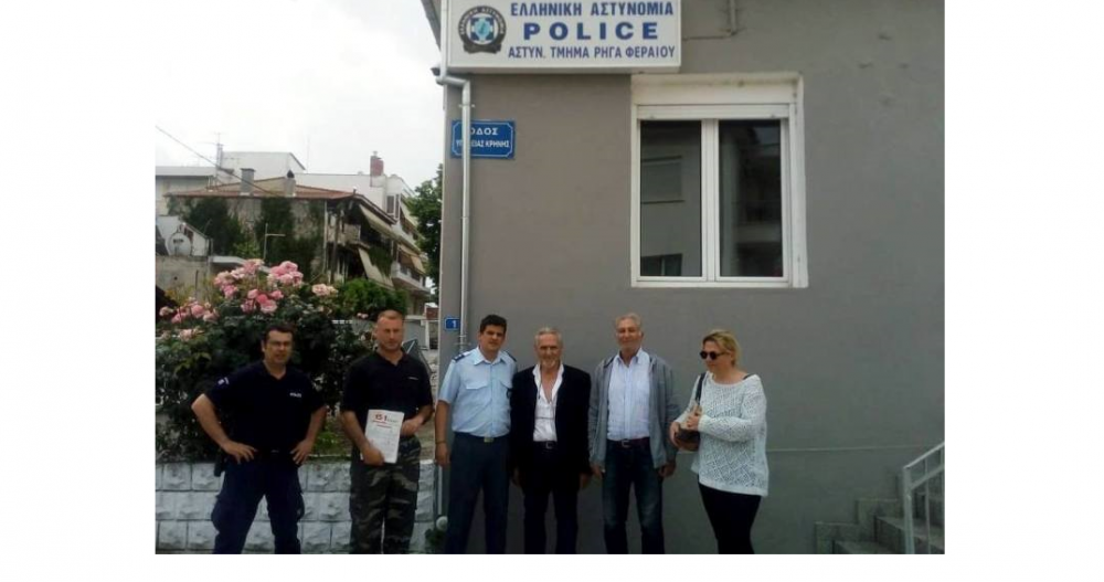 Το αστυνομικό τμήμα Βελεστίνου επισκέφτηκε η Λαϊκή Συσπείρωση