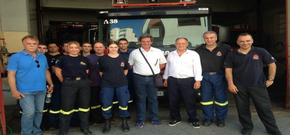 Επίσκεψη υποψηφίων του ΚΚΕ στην Πυροσβεστική Υπηρεσία Βόλου