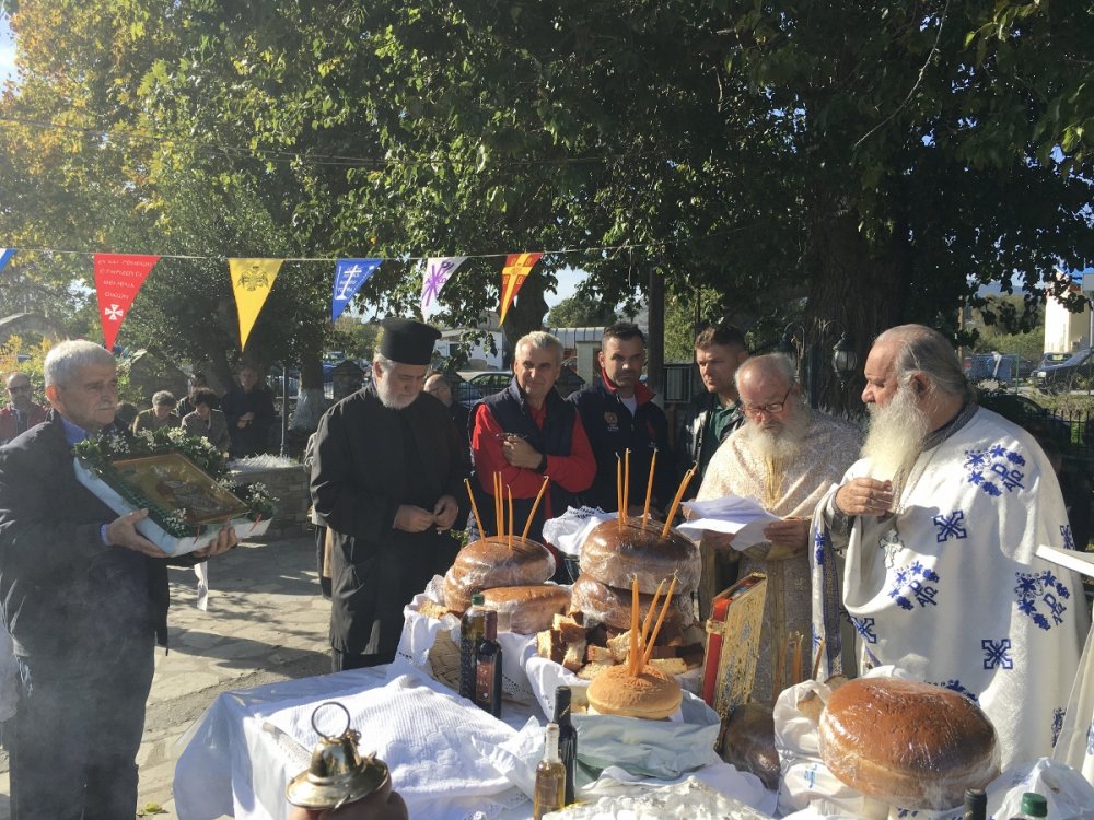 Με λαμπρότητα ο εορτασμός του Αγίου Μηνά στο Βελεστίνο