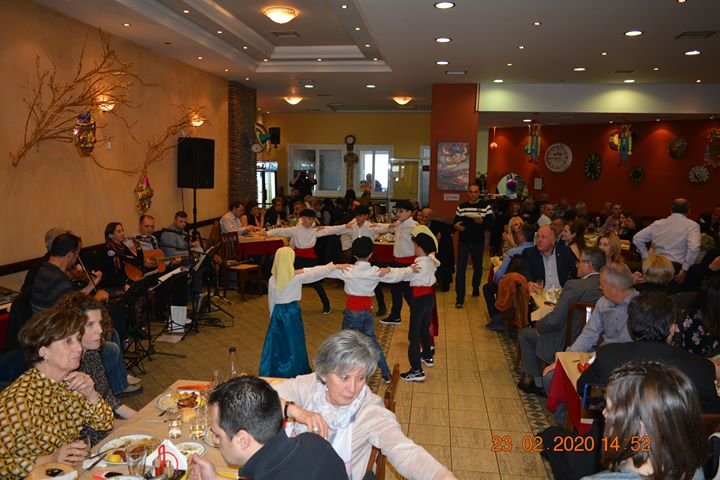 Φωτορεπορτάζ από το χορό των Μικρασιατών
