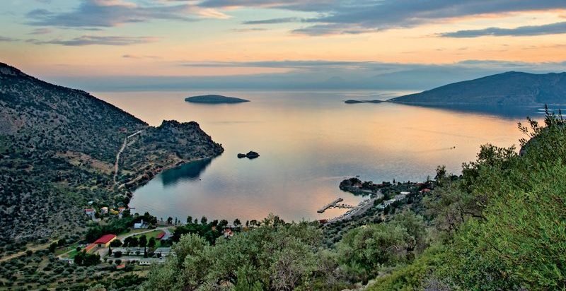 Νιώστε Καλοκαίρι με το Tsinoudis Travel!
