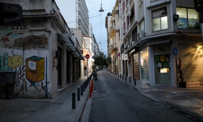 Όλα τα νέα μέτρα στις "κόκκινες" περιοχές