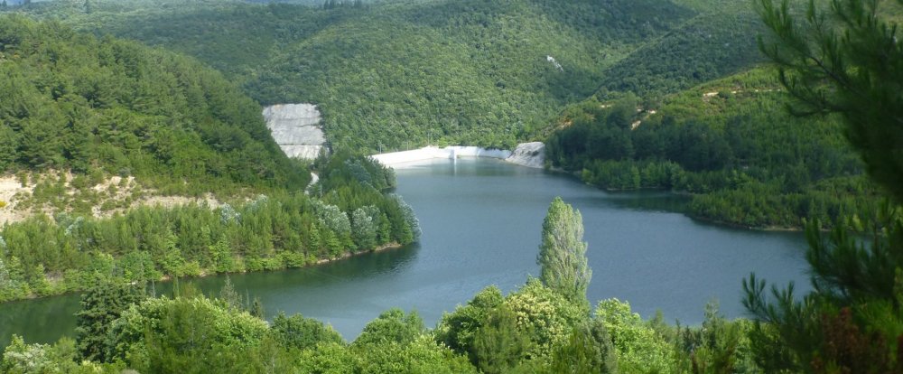 Εορταστική πεζοπορία στο Φράγμα Παναγιώτικο την Δευτέρα του Πάσχα