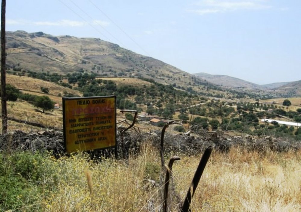 Σκοτώθηκαν ζώα από βολή άρματος μάχης και κινδύνευσε ο κτηνοτρόφος