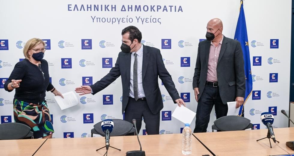 Χωρίς μίνι Lockdown οι "κόκκινες" περιοχές 