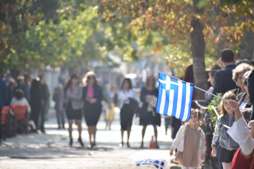 Επιστρέφουν οι παρελάσεις