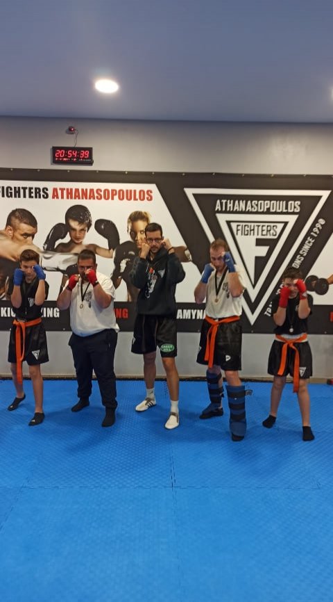 Στα PRO ONE Sparring του Πειραιά οι Fighters Βελεστίνου