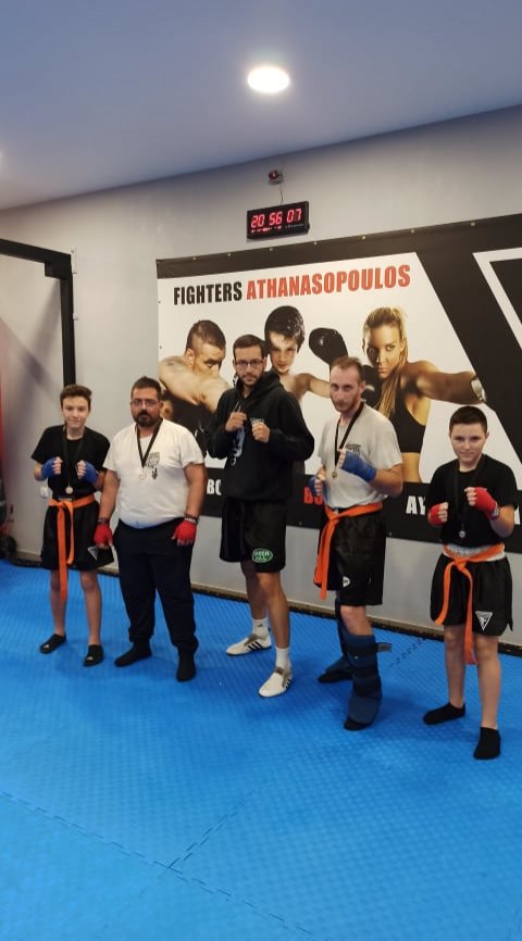 Στα PRO ONE Sparring του Πειραιά οι Fighters Βελεστίνου