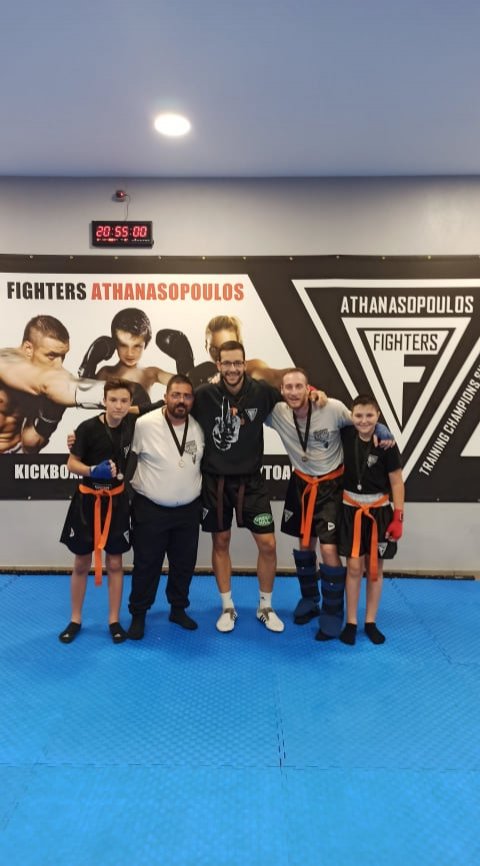 Στα PRO ONE Sparring του Πειραιά οι Fighters Βελεστίνου