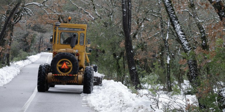 Χιόνισε στα ορεινά της Μαγνησίας