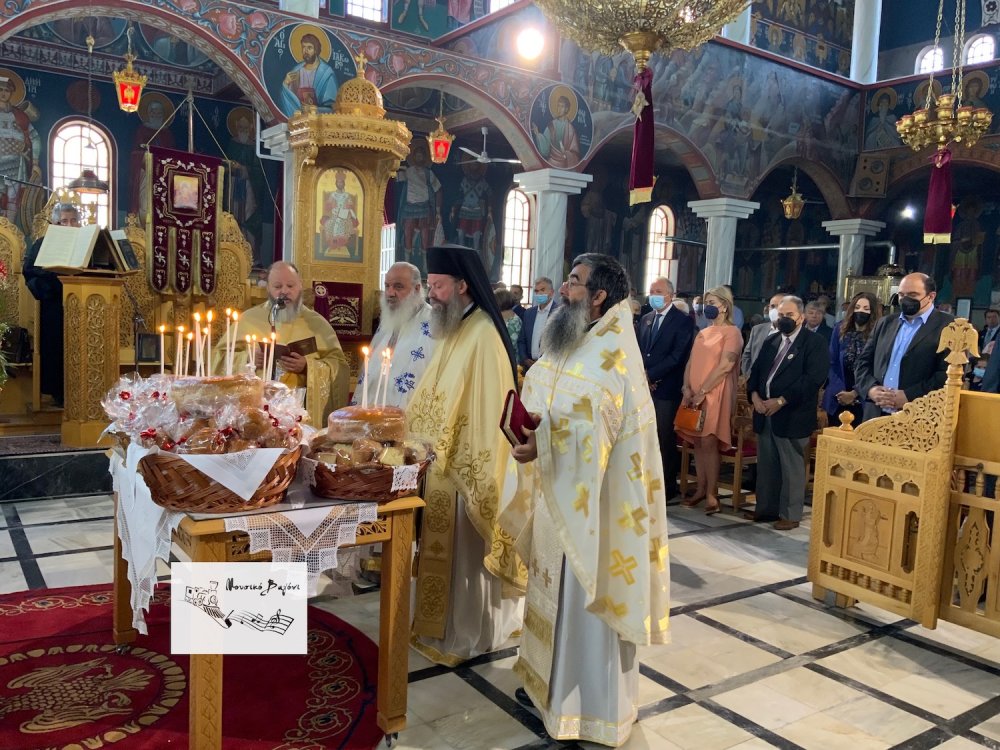 Βίντεο και εικόνες από την εορτή των Αγίων Κωνσταντίνου και Ελένης