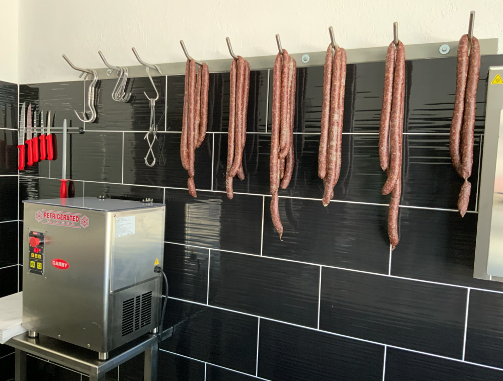 Κρεοπωλείο ΒιοΦαρμ Ρένος