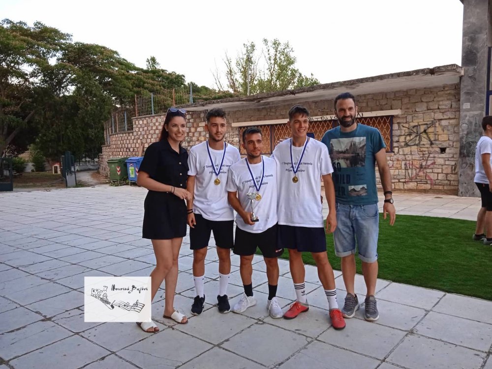 Το Βελεστίνο γνώρισε το Foot Tennis!