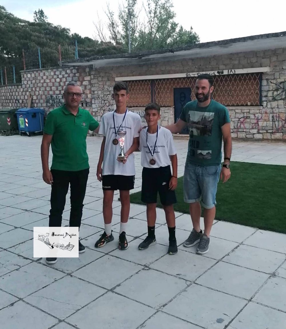 Το Βελεστίνο γνώρισε το Foot Tennis!