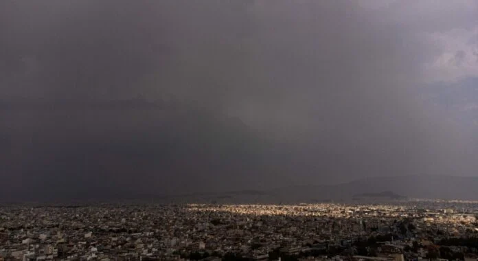 Έκτακτο δελτίο ΕΜΥ: Καταφτάνει η κακοκαιρία "EVA"