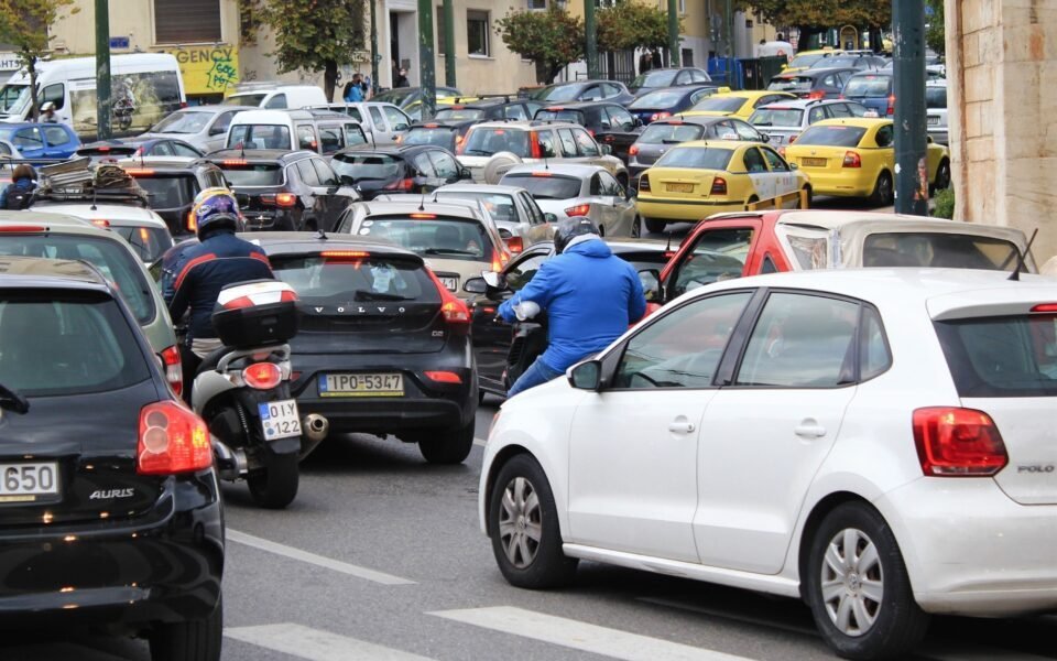 Τέλη κυκλοφορίας: Αντίστροφη μέτρηση για τα ειδοποιητήρια