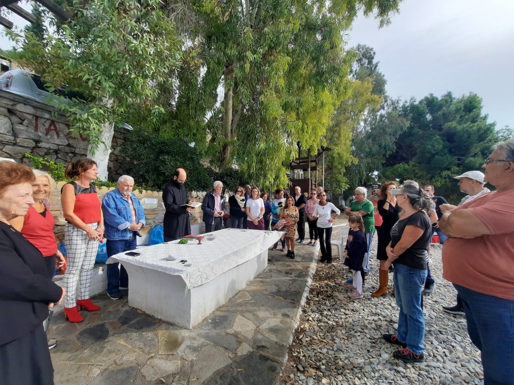 Αγιασμός από τον Σύλλογο Χειμερινών Κολυμβητών Βόλου