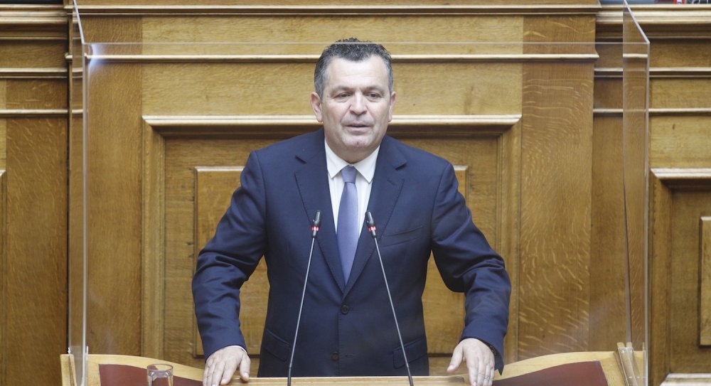 "Να επιδοτηθεί η εργασία και στις αγροτικές εκμεταλλεύσεις"
