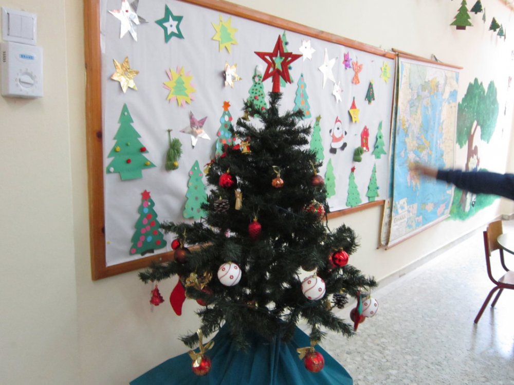 Χριστούγεννα 2022: Πότε κλείνουν τα σχολεία για τις γιορτές