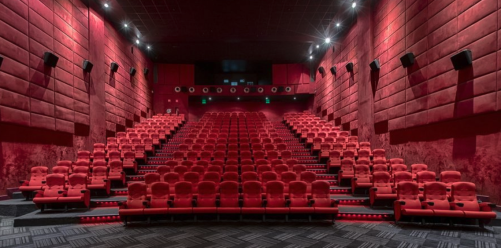 Προβάλλονται στα Village Cinemas
