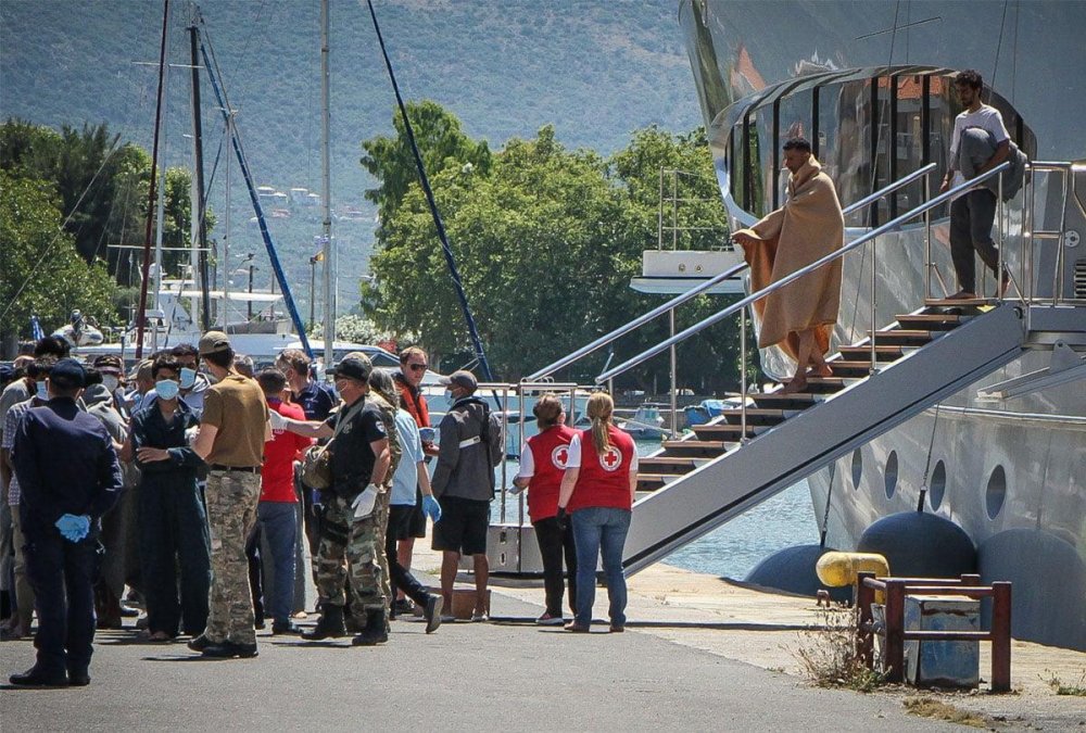 Ναυάγιο ανοιχτά της Πύλου - Τριήμερο εθνικό πένθος για τα θύματα