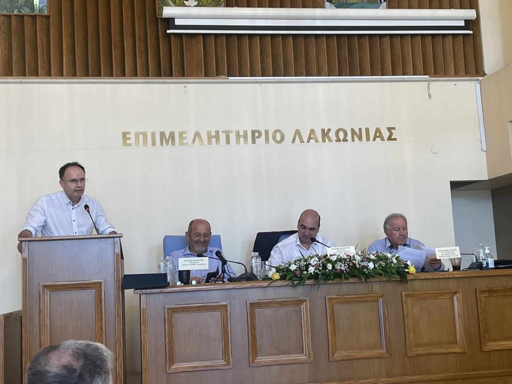 Αρ. Μπασδάνης: Tα δύσκολα για την οικονομία είναι μπροστά μας