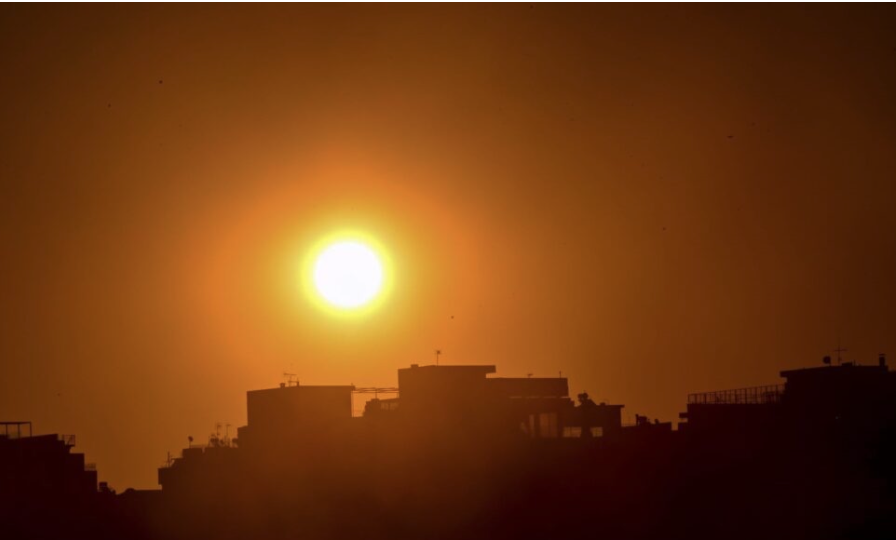 Καύσωνας - Εως και 45°C ο υδράργυρος