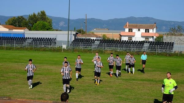 Εικόνες από το πρώτο εντός έδρας παιχνίδι του Διαγόρα