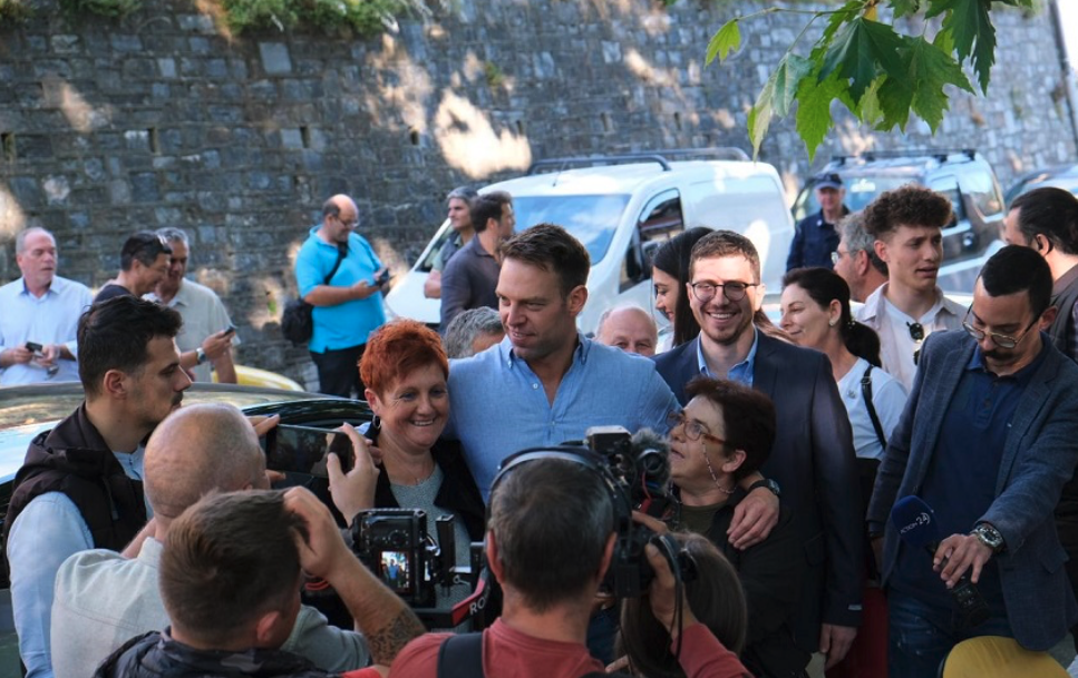 Εικόνες από την επίσκεψη του Στέφανου Κασσελάκη σε Κάρλα, Κανάλια και Δράκεια