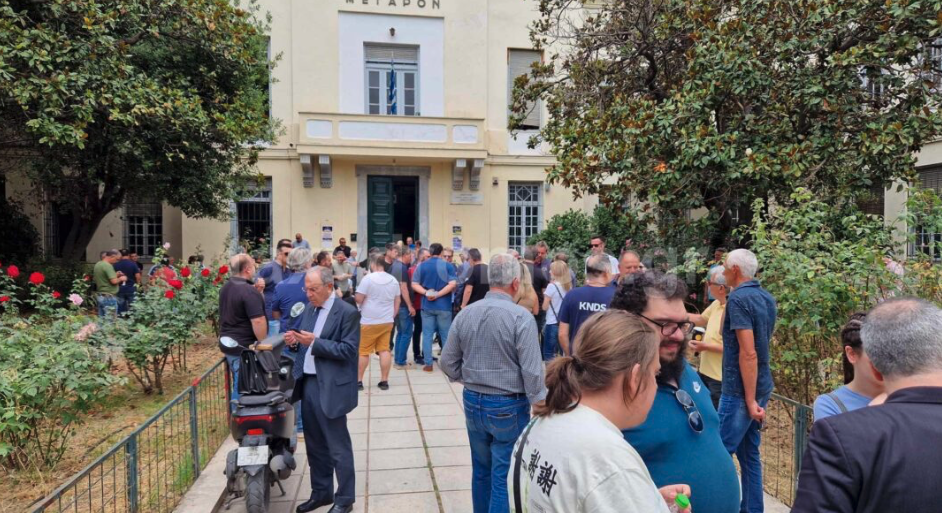 Σε κατ’οίκον περιορισμό ο 53χρονος που παρέσυρε με τρακτέρ τον 26χρονο