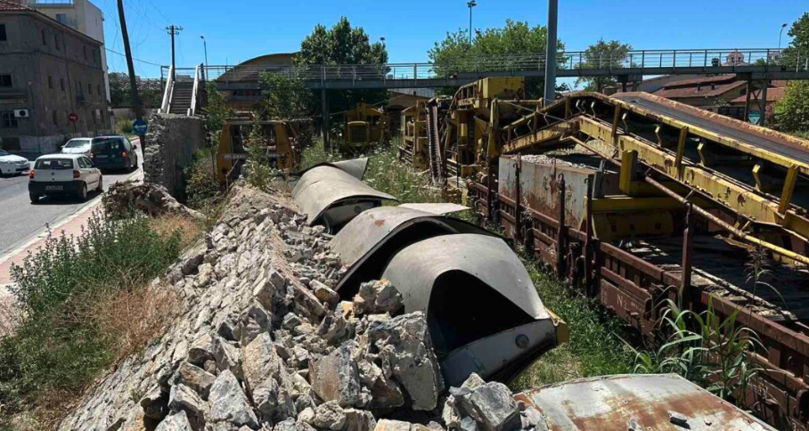 Στο σημείο… μηδέν ο σιδηρόδρομος – Σαν να μην πέρασε μία μέρα