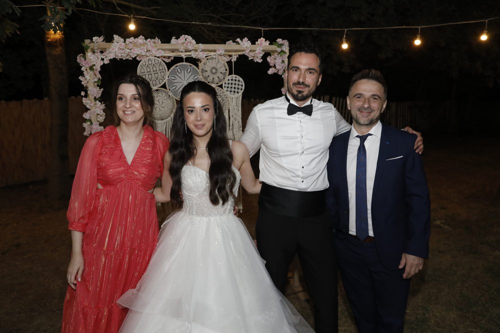 Γάμος με άρωμα Βελεστίνου στην Πόλη