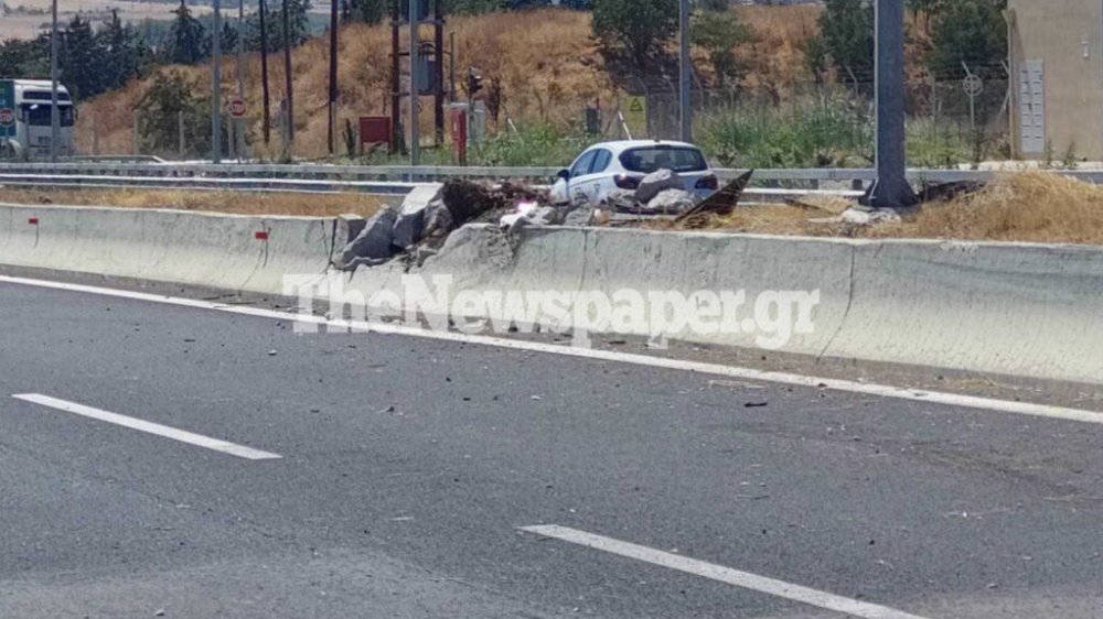 Εθνικής οδός: Δίπλωσε νταλίκα στο ύψους του Αερινού