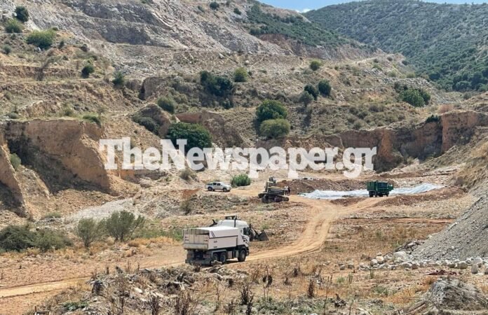 Δείτε εικόνες και βίντεο από τον χώρο που θάβονται τα νεκρά ψάρια