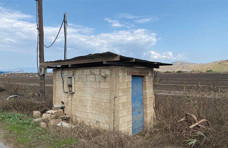 Στα κεραμίδια αγρότες των παρακάρλιων με τον ετήσιο λογαριασμό ρεύματος