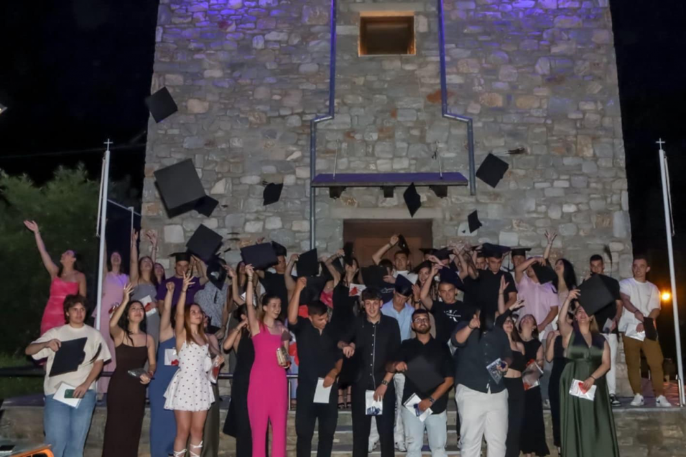 Το μήνυμα του ΓΕΛ Βελεστίνου για την Τελετή Αποφοίτησης