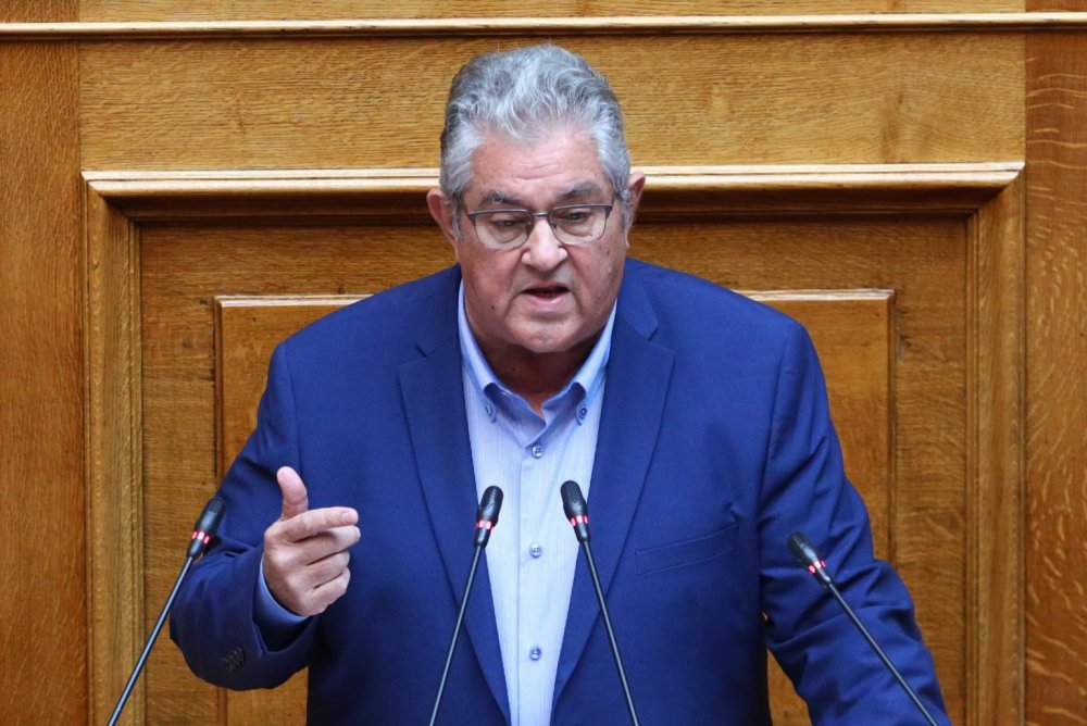 "Ελιγμός της κυβέρνησης για τα ΕΛΤΑ - Δεν παραιτείται του στόχου της να τα κλείσει"