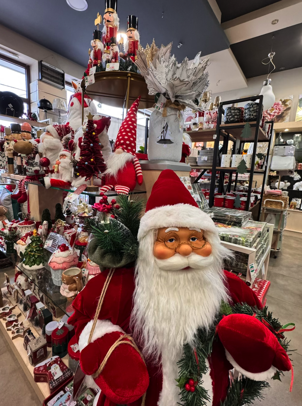 Τα πάντα για τα Χριστούγεννα στο κατάστημα Vicko - Μπέκας στο Βελεστίνο!