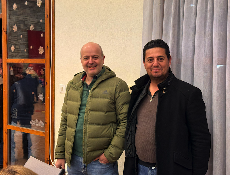 Εικόνες από την φωταγώγηση του χριστουγεννιάτικου δέντρου στο Αερινό