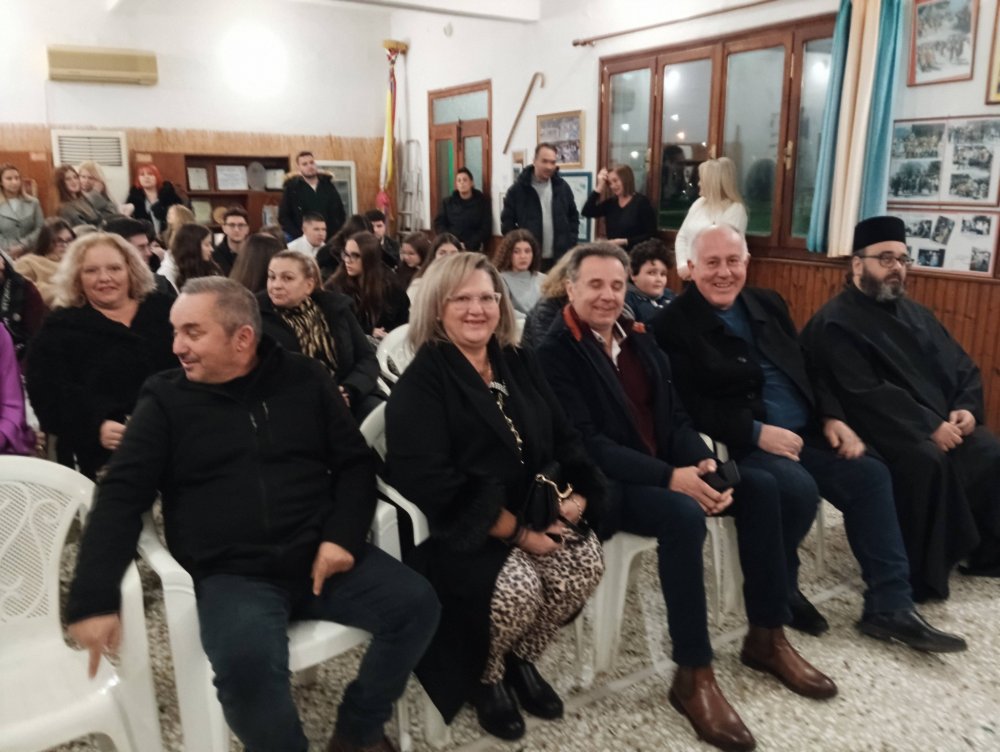 Εικόνες από την κοπή πίτας της Διάπλασης