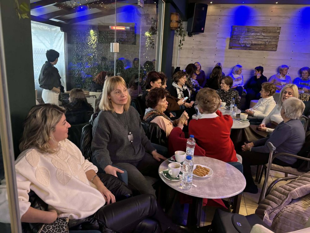 Η παρουσία σας μας τιμά και μας γεμίζει αισιοδοξία και δύναμη για τη νέα χρόνια