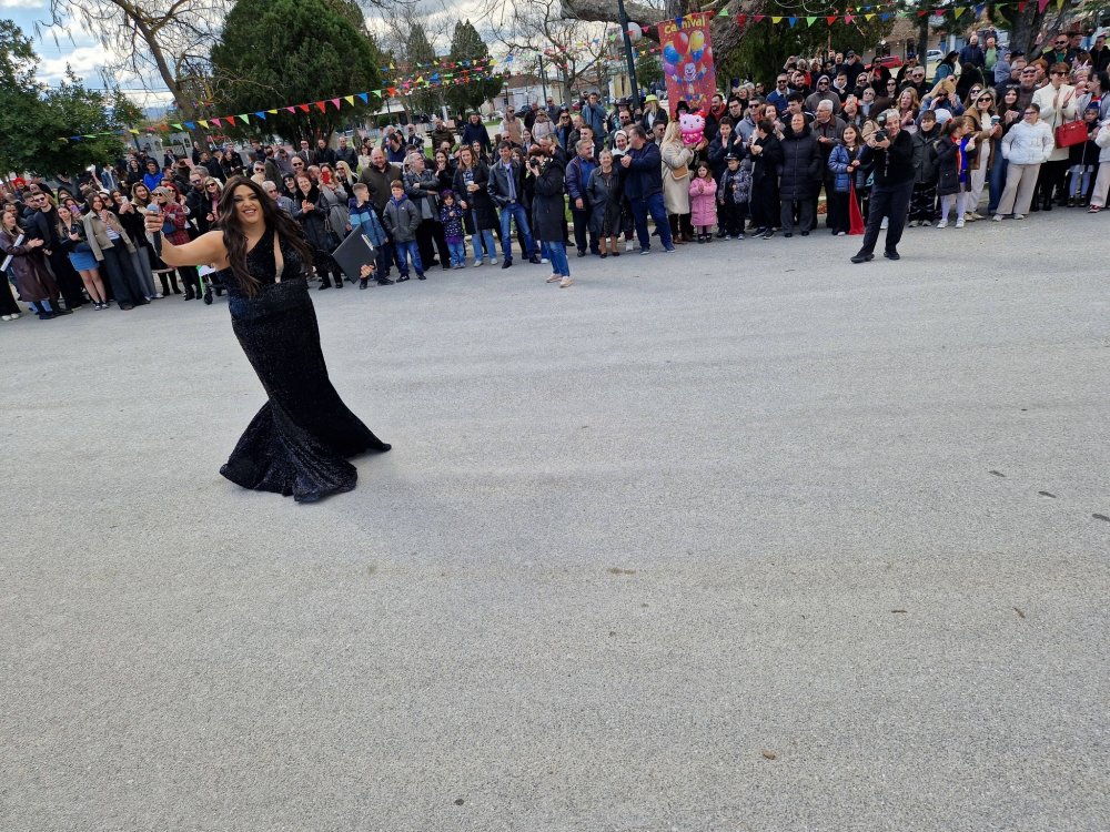 Με... Φραπέ και ΟΠΕΚΕΠΕ το Καρναβάλι Στεφανοβικείου