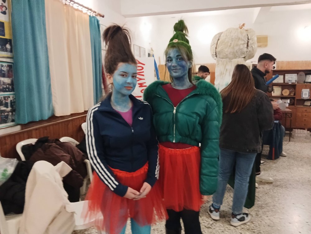 Με χορό και γλέντι το άναμμα της φωτιάς στον Ριζόμυλο