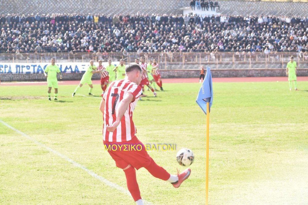 Δύο χιλιάδες, μέσα... 12 χιλιάδες στο YouTube