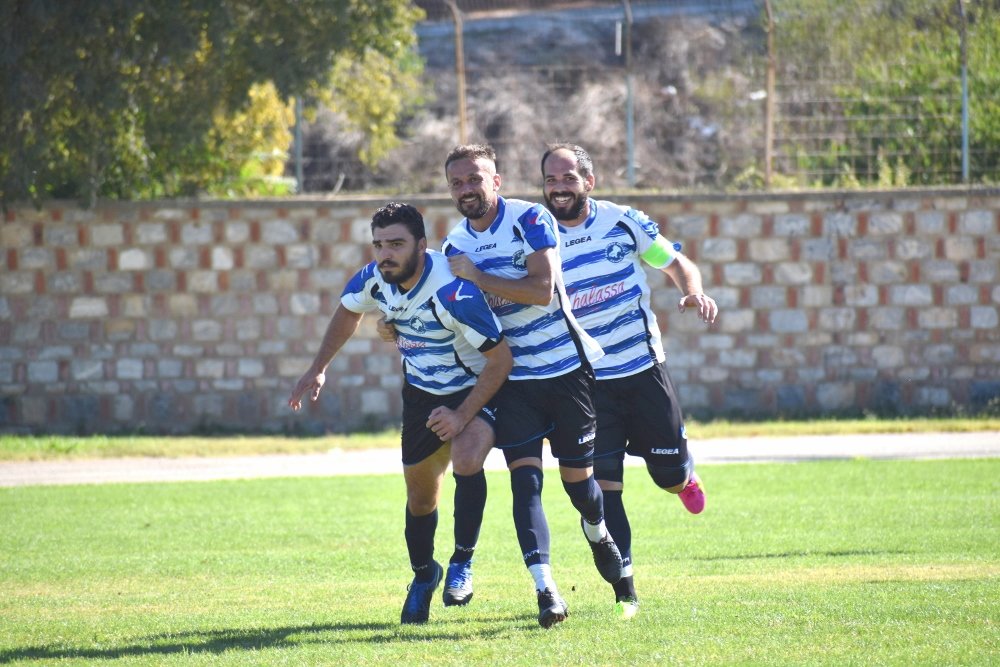 Ρήγας Φεραίος - Σκιάθος 8-1