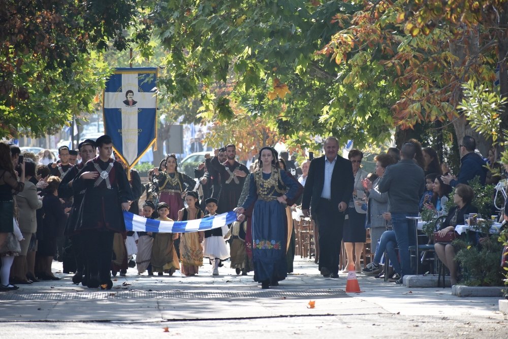 Η Παρέλαση για την 28η Οκτωβρίου στο Βελεστίνο