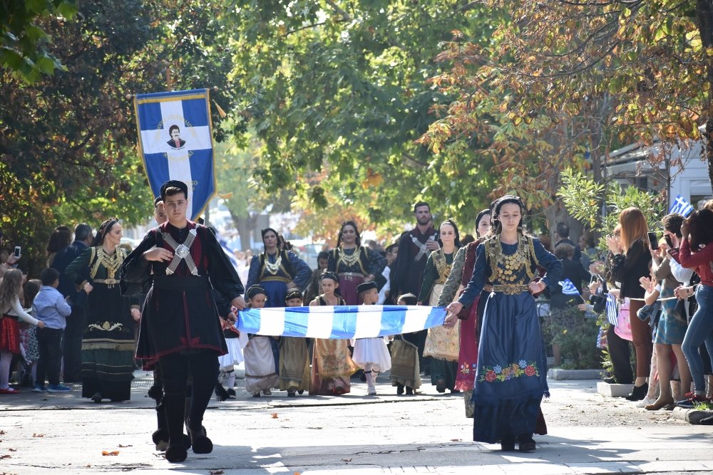 Η Παρέλαση για την 28η Οκτωβρίου στο Βελεστίνο