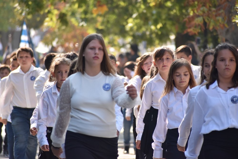 Η Παρέλαση για την 28η Οκτωβρίου στο Βελεστίνο