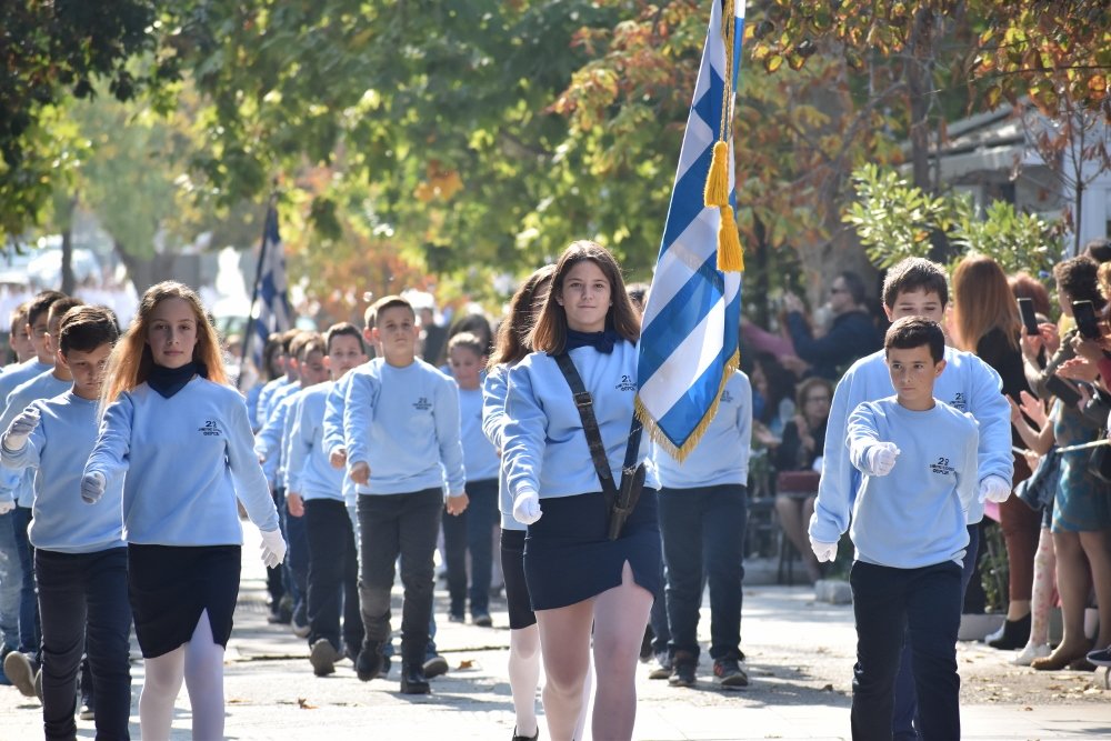 Η Παρέλαση για την 28η Οκτωβρίου στο Βελεστίνο