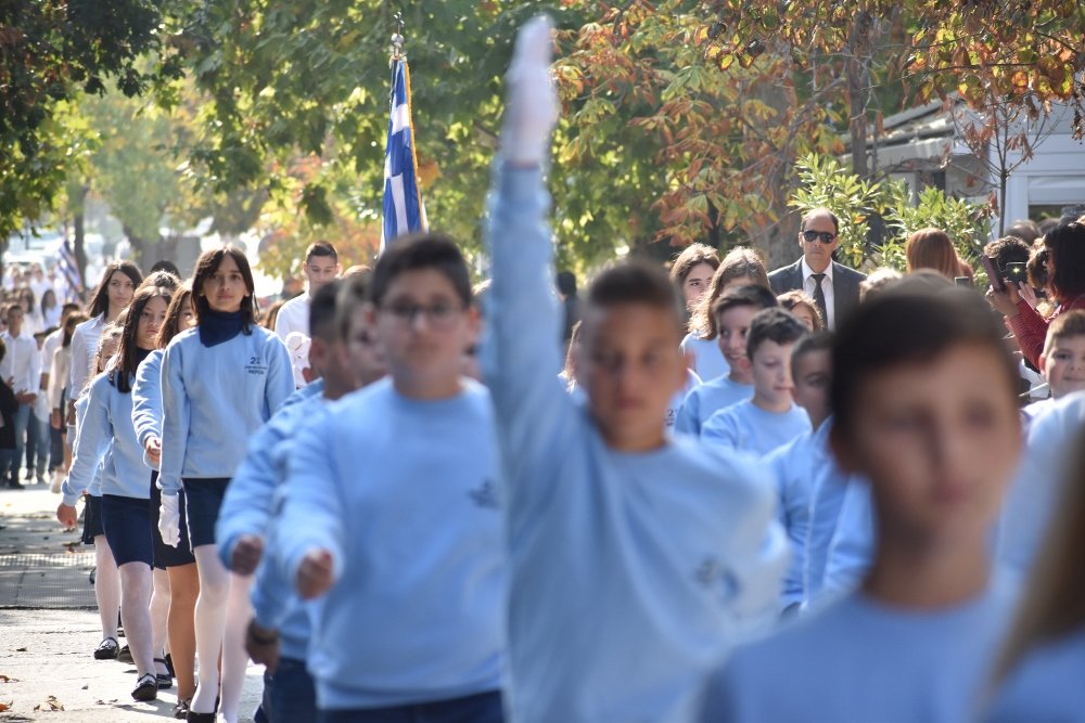 Η Παρέλαση για την 28η Οκτωβρίου στο Βελεστίνο